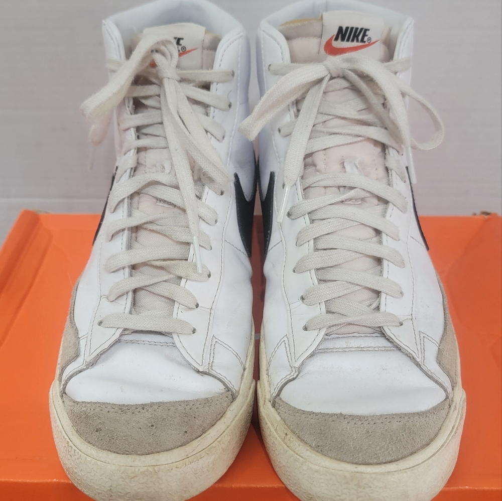 Nike BLAZER White High-Top Sneakers